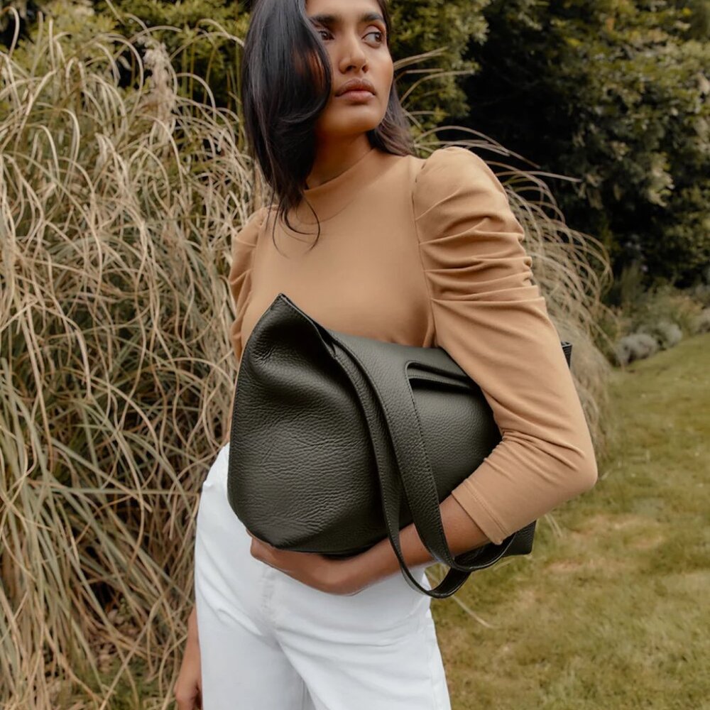 Cuyana System Tote (13-inch) in Dark Olive